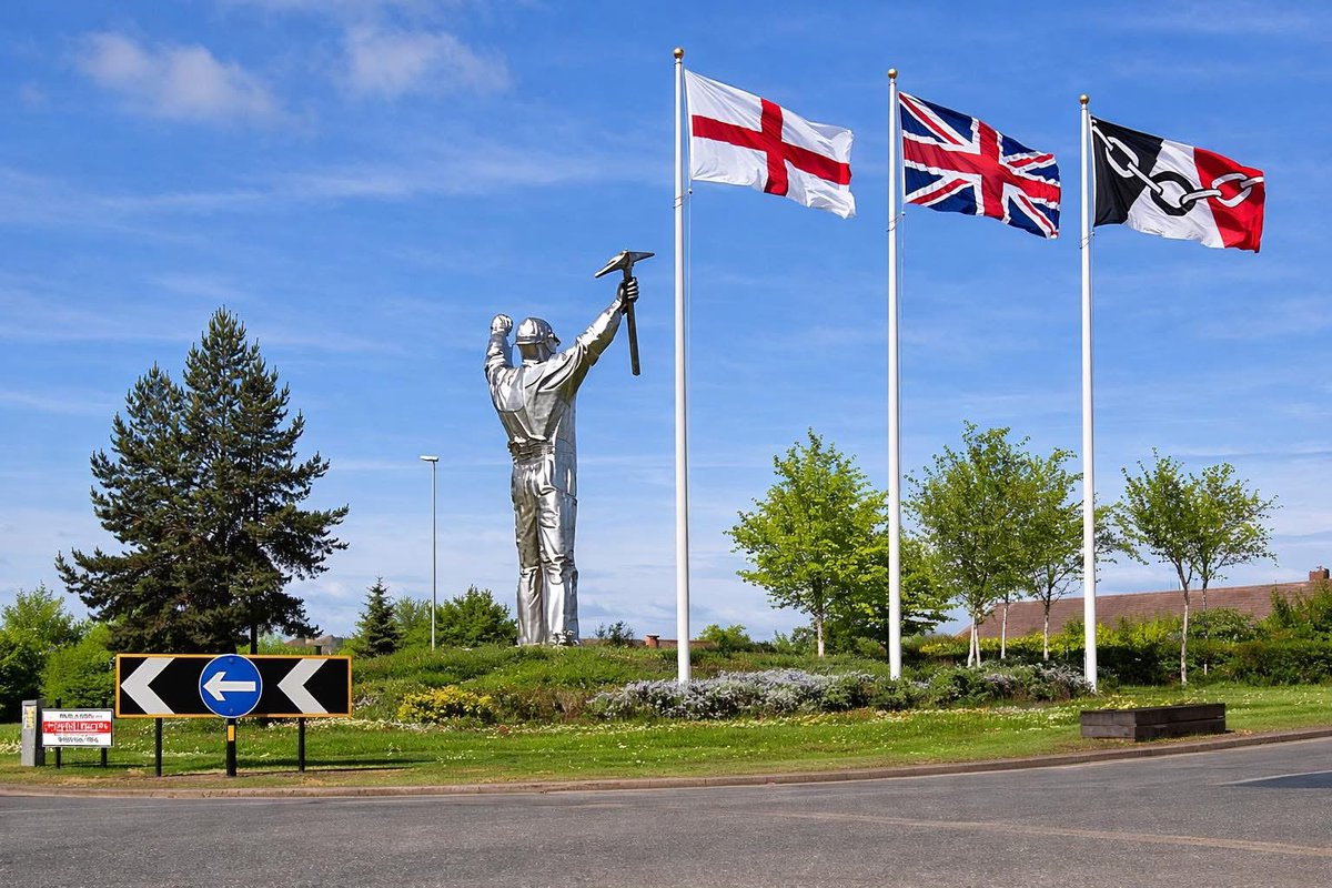 The British Patriot tweet media