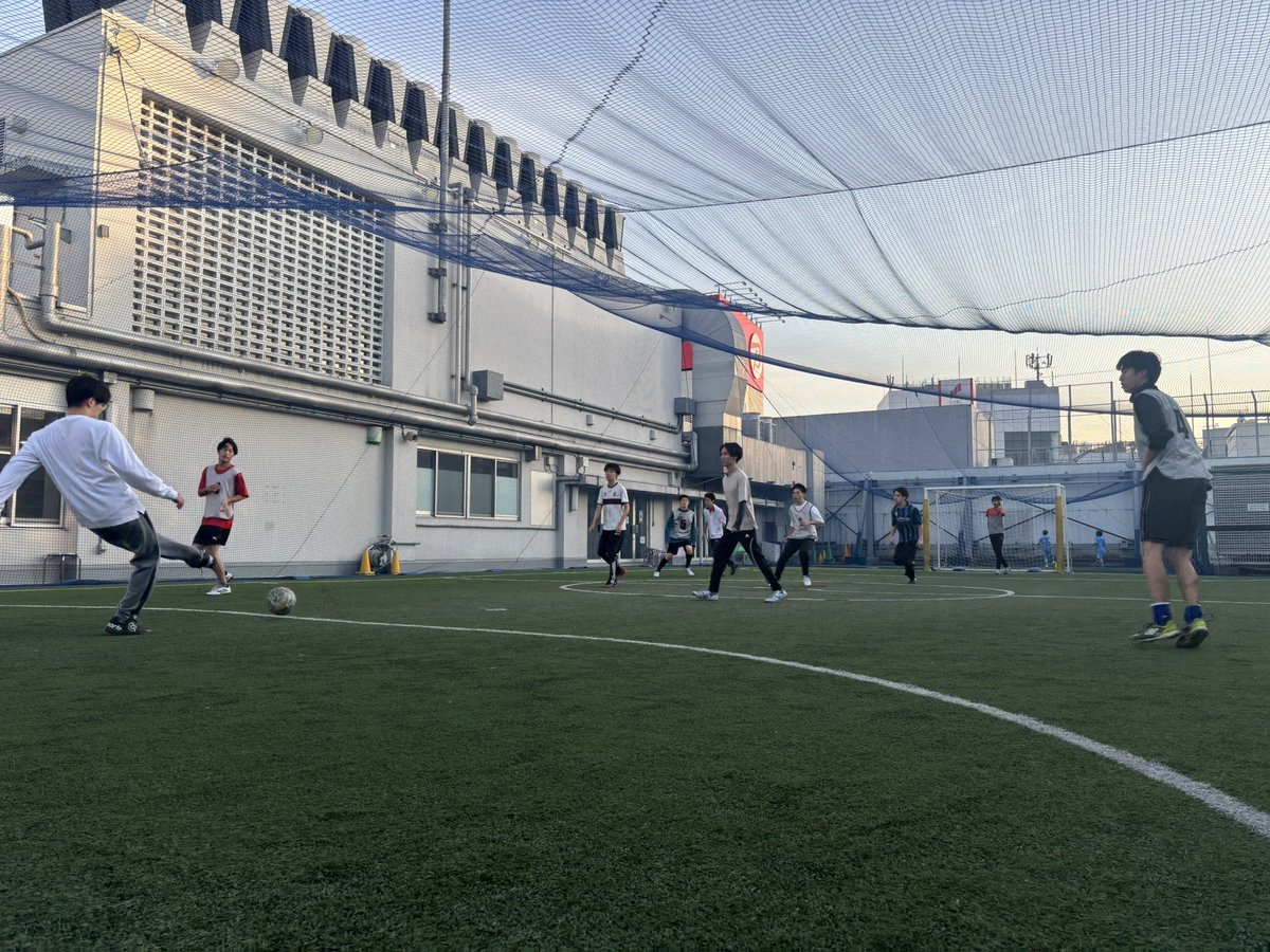 FC.POLSTER 一橋フットサルサークル tweet media