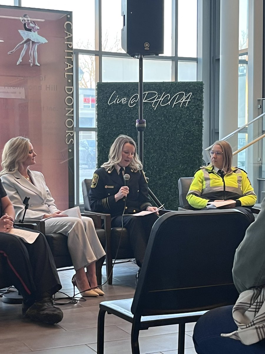 Richmond Hill Fire tweet media