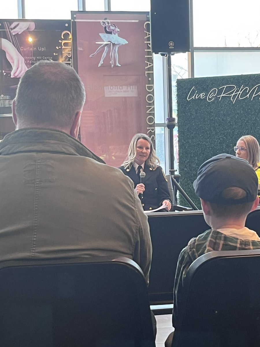 Richmond Hill Fire tweet media