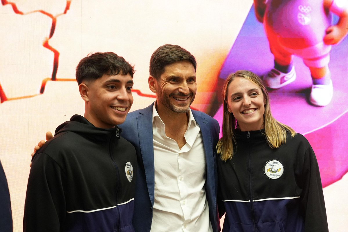 Maximiliano Pullaro tweet media