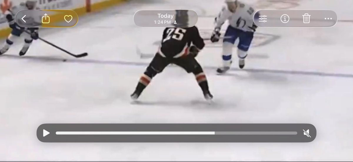NutButBuffalove's tweet photo. @JeremyWGR I feel the same as you about the NHL offsides rule but how did Sabres not challenge Lightning’s first goal? https://t.co/97MygHtQ4Z