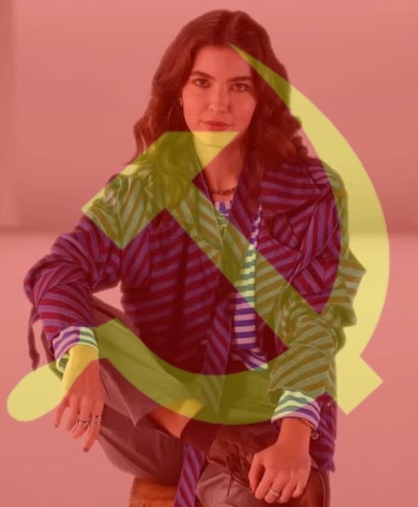 AGifvs's tweet photo. aceitem essa proletariada https://t.co/ZxmJbitR8k