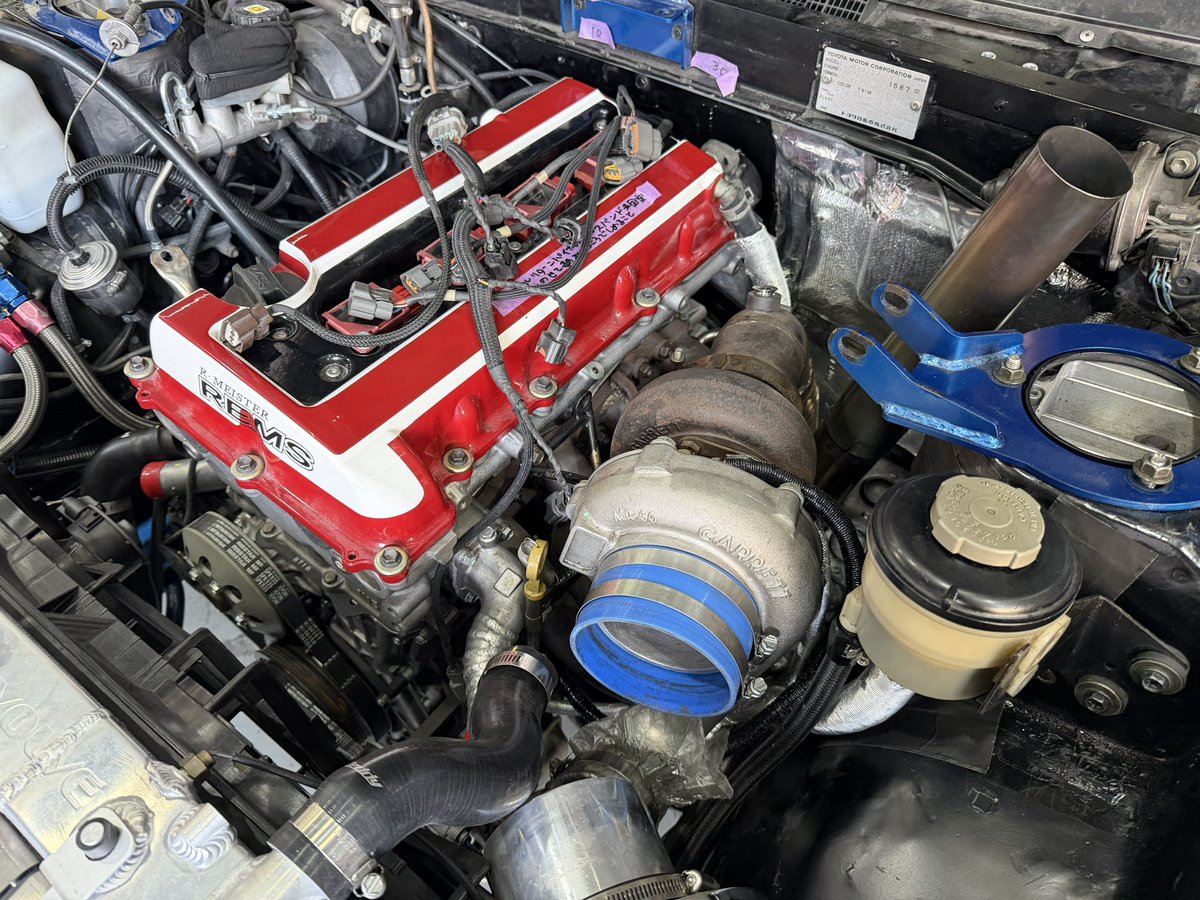 ZEGRACE 中の人 tweet media