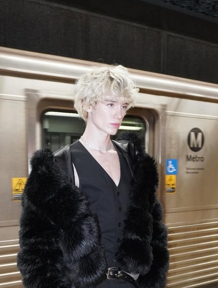 Vᥲᥣqᥙᥱz ꩜ tweet media