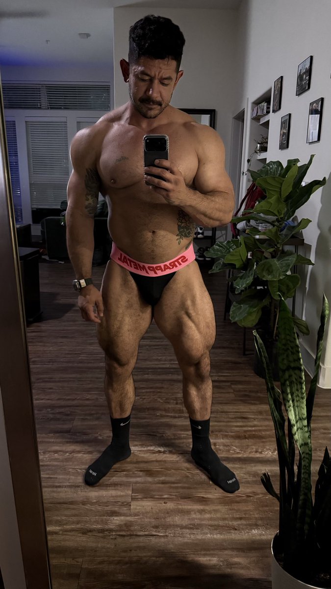 ironmengalaxy tweet media