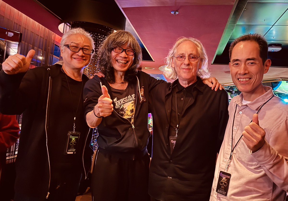 official_baraka's tweet photo. 2026年Cruise to the Edgeは、無事に終了いたしました。今回も実り多いツアーとなりました。最終日のパーティでは、エディ・ジョブソン、エイドリアン・ブリューサイモン・フィリップスら諸先輩方と貴重な時間を過ごし、次のステップへのイメージがわきました。ありがとうございました。
#ctte https://t.co/5KStr8OqcW