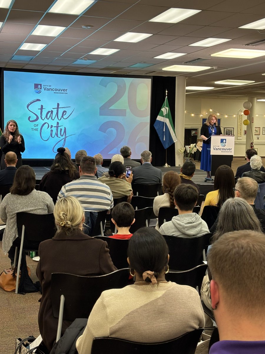 VancouverUS's tweet photo. Vancouver Police responded to 100,000+ calls for service last year, continuing to protect and serve our community every day. #StateoftheCity https://t.co/8sEEEJu6XL