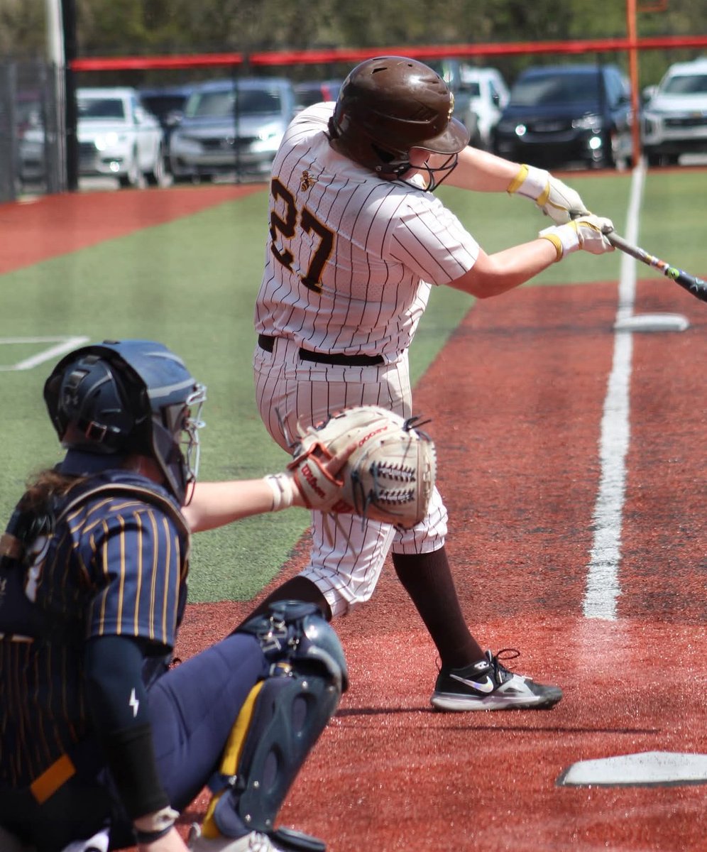 BW Softball tweet media