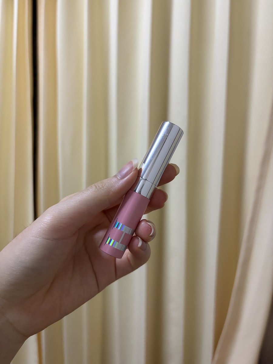 Bookbyme1's tweet photo. ส่งต่อ ￼HER HYNESS PHYTO-RETINOL PLUMP &amp; GLOW LIP TIN 120 รส. สี01
#ส่งต่อherhyness #ส่งต่อเครื่องสำอาง #ส่งต่อเสื้อผ้ามือ2 #ส่งต่อเสื้อผ้ามือสอง #โล๊ะตู้มือสอง https://t.co/7dl9UEPI9F
