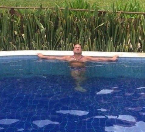 la vida cuando cambias la sarten de mierda que tenes y ya no se te pega el omelette o el huevo frito