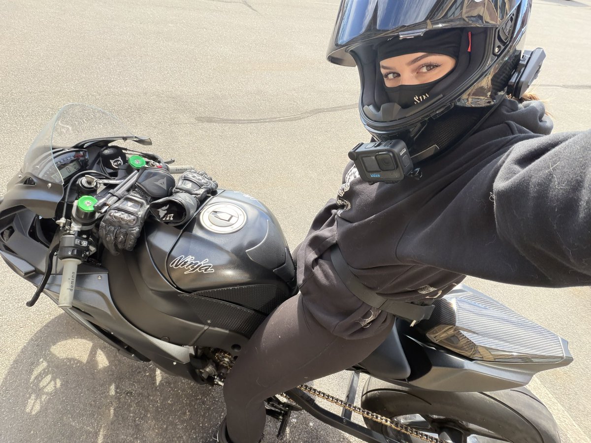 I’d beat you in a race 👀