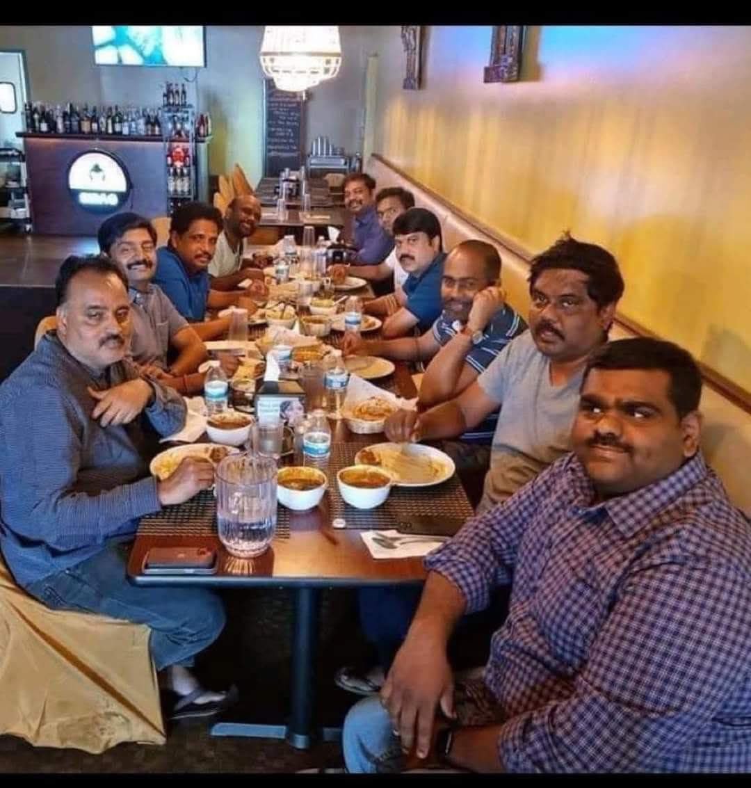 ஸ்டார் ஹோட்டல் எல்லாம் மூடிட்டா தீமுக போடும் ஓசி சோறுக்கு எங்க போவோம்
- தமிழக  ஊடக வியாதிகள் கண்டனம்