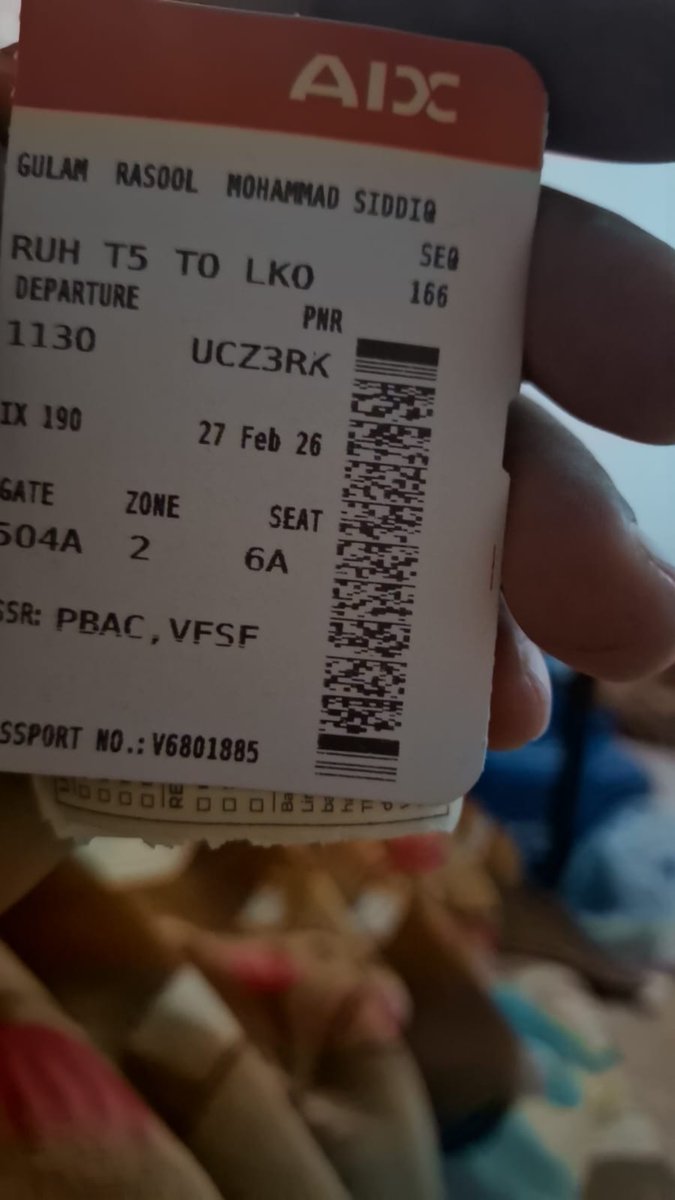 aasdnadeem122's tweet photo. @AirIndiaX @JbpVoice18608 Dear air India express team way not sending full refund This PNR UCZ3RK 
No show full refund my lagged don given me boarding pass but refund amount 4012 INR https://t.co/q8wMiXtmk6