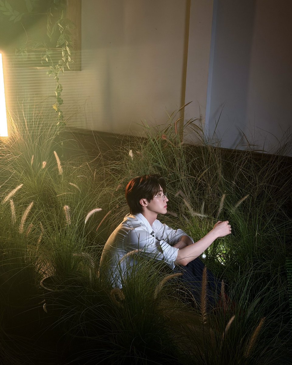 Bluepongtiwat tweet media