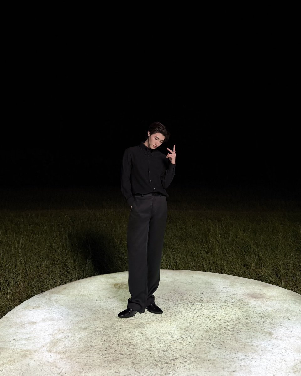 got my eyes on u 🤓