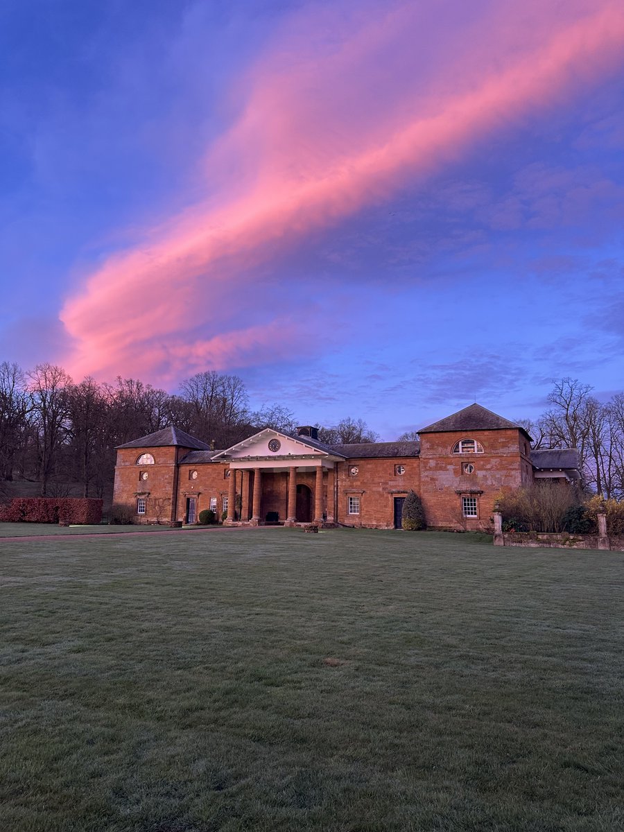 Charles Spencer tweet media