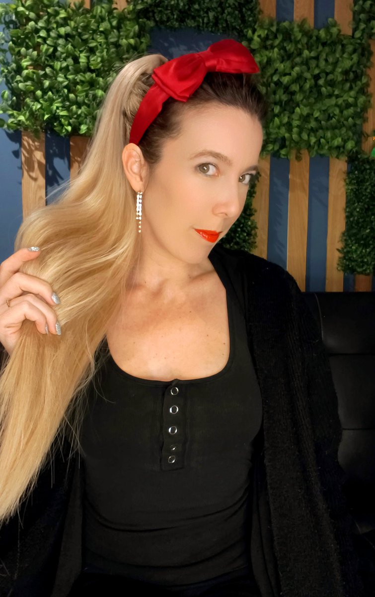 En live 😈 #stripmenow #stripchat #stripchatlive 👉 stripchat.com/EvaliXious/fol…