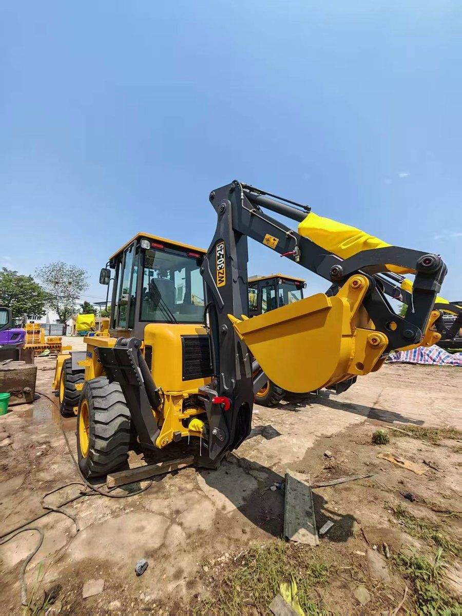 HaleyHuang1211's tweet photo. 🚜 XCMG WZ30-25 Backhoe Loader
✅ Powerful & reliable
✅ High efficiency & easy operation
✅ Stable performance & low maintenance
✅ Versatile for digging, loading & handling
DM for price & details!
#XCMG #Backhoeloader https://t.co/Ac7VItdN8b