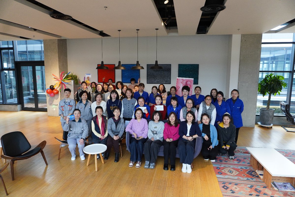 Epoch International tweet media