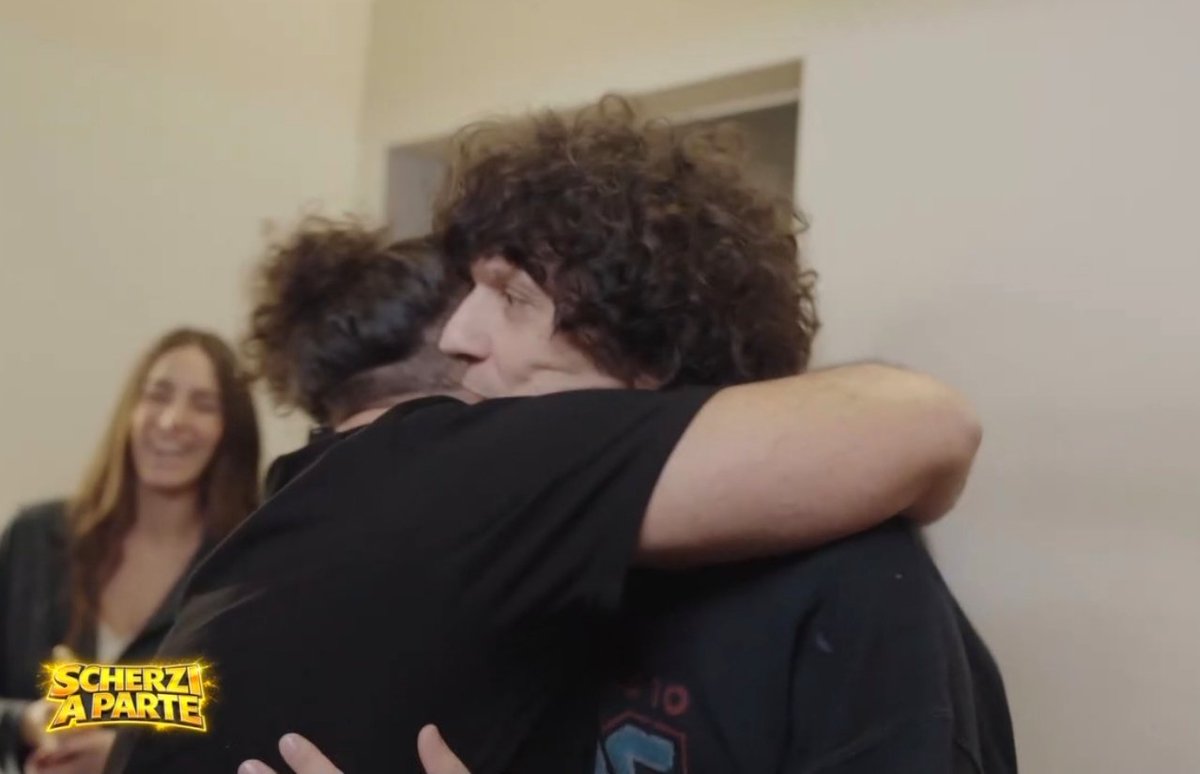 Sɪʟᴠɪᴀ₁₇ ✰ tweet media