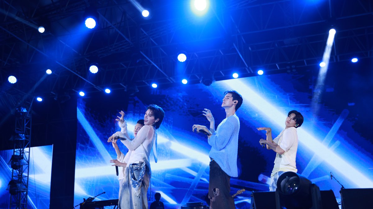 ขอบคุณงาน #PattayaMusicFestival2026 ที่ให้ PERSES มาร่วมสร้างความสนุกให้ทุกคนอีกปีนะครับ ขอบคุณทุกคนด้วยที่มาเจอกัน เอเนอจี้ชาวพัทยาสนุกสุดๆไปเลยครับบ 🌊🏖️

#PattayaMusicFestival2026xPERSES
#PERSES  #PERSES_TH
#GNEST