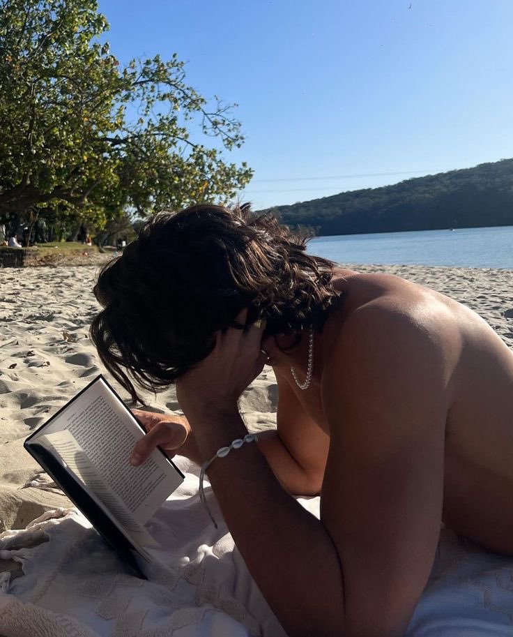 p1xievee's tweet photo. Who else up thinking about #bychance beach date https://t.co/qgSuswL3Oa