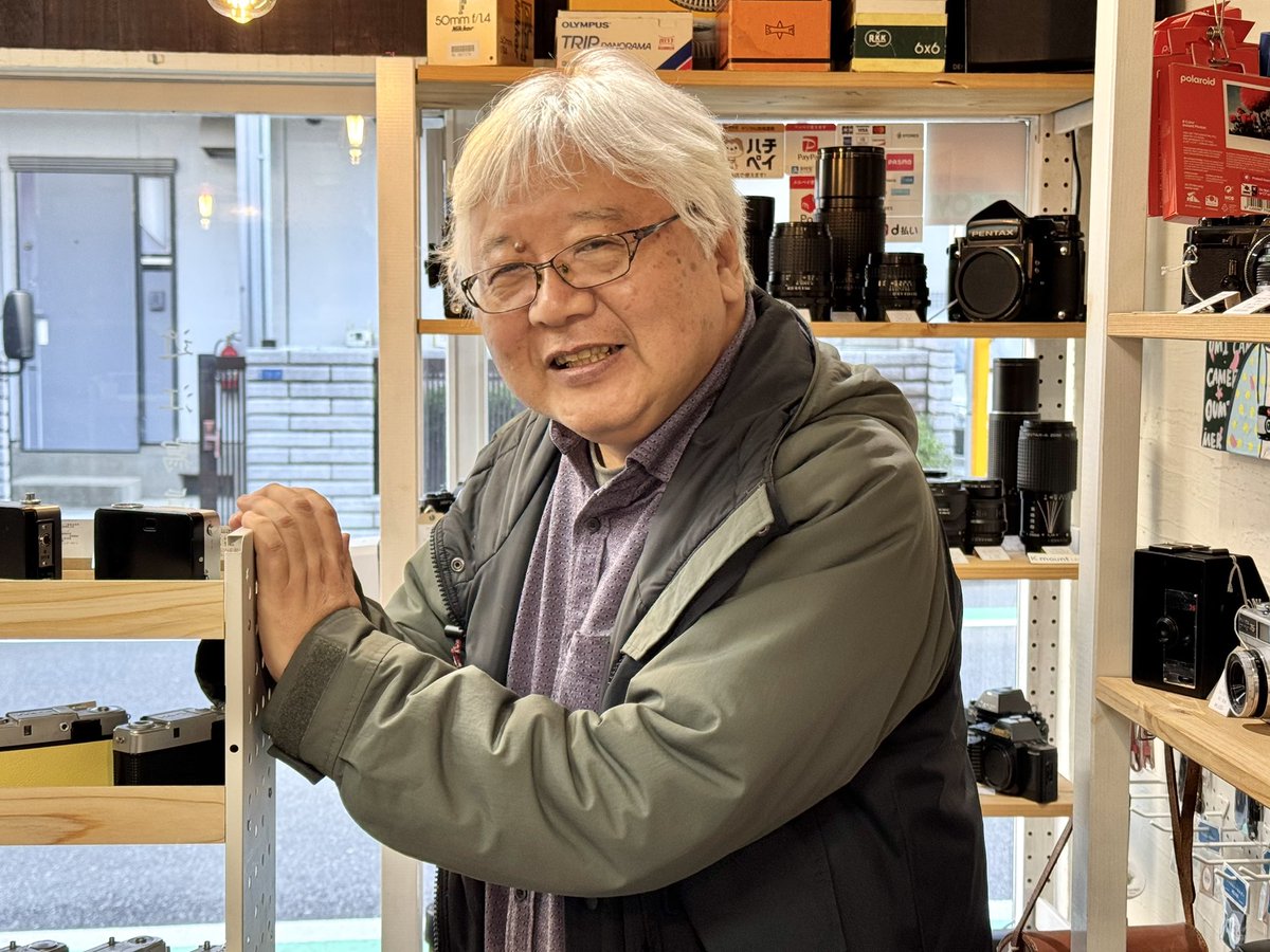 赤城耕一先生がご来店してくださりました！
久々にお会いして緊張してしまった…。
ご来店ありがとうございます。