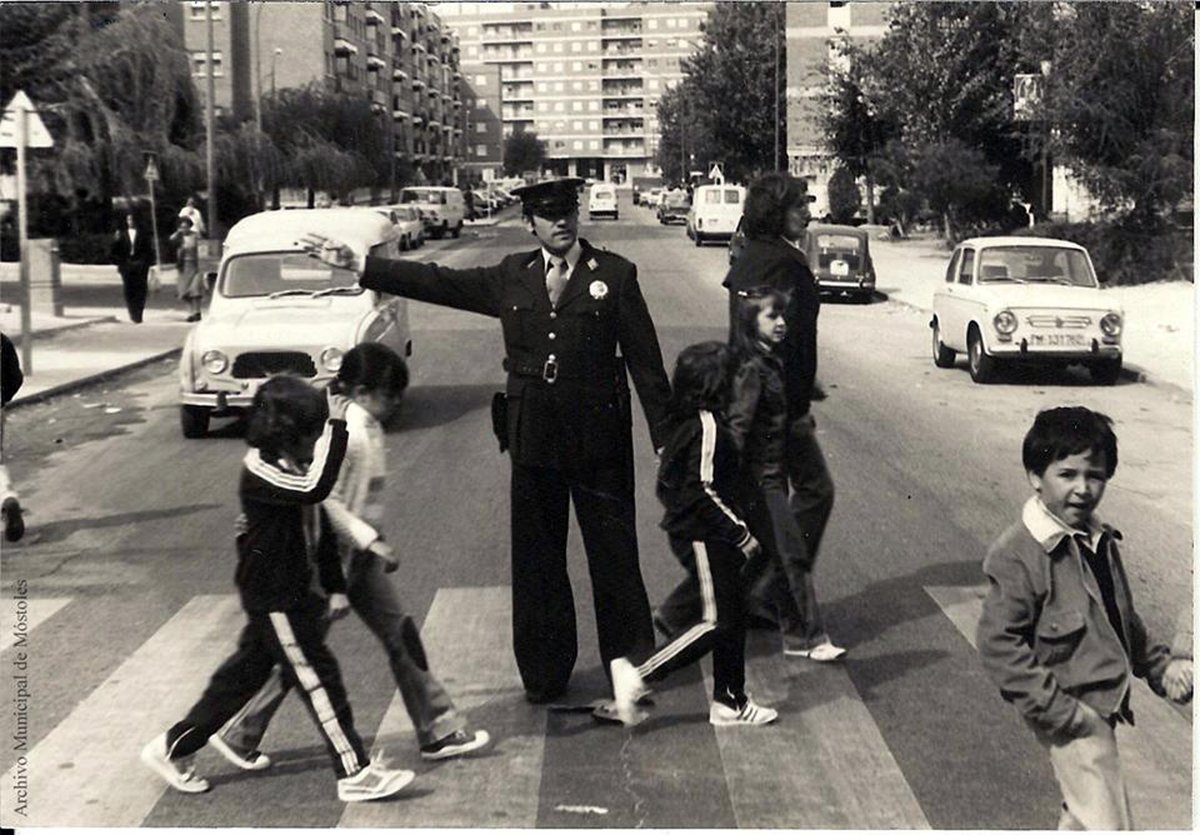 Amigos de la Historia de Móstoles (AHIMOS) tweet media