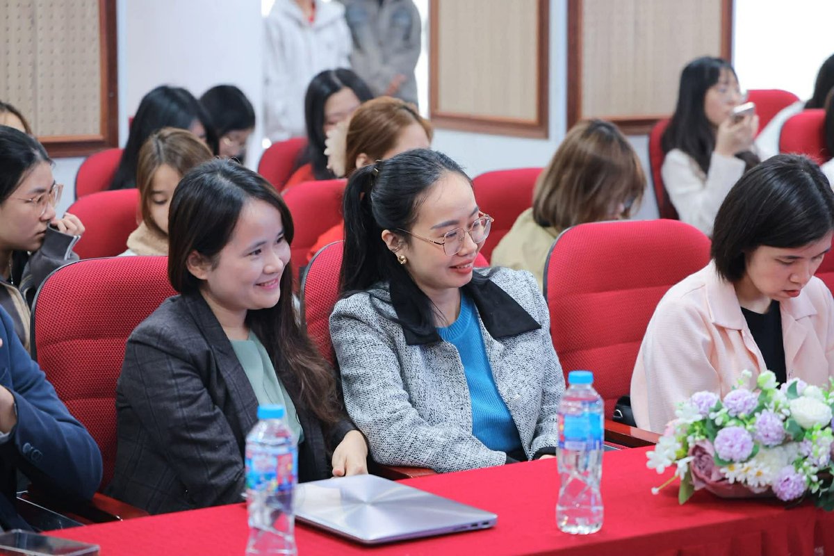 La France au Vietnam 🇫🇷🇻🇳 tweet media