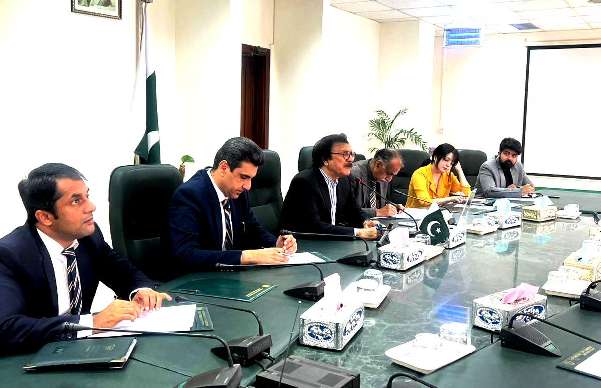 M/o Industries & Production tweet media