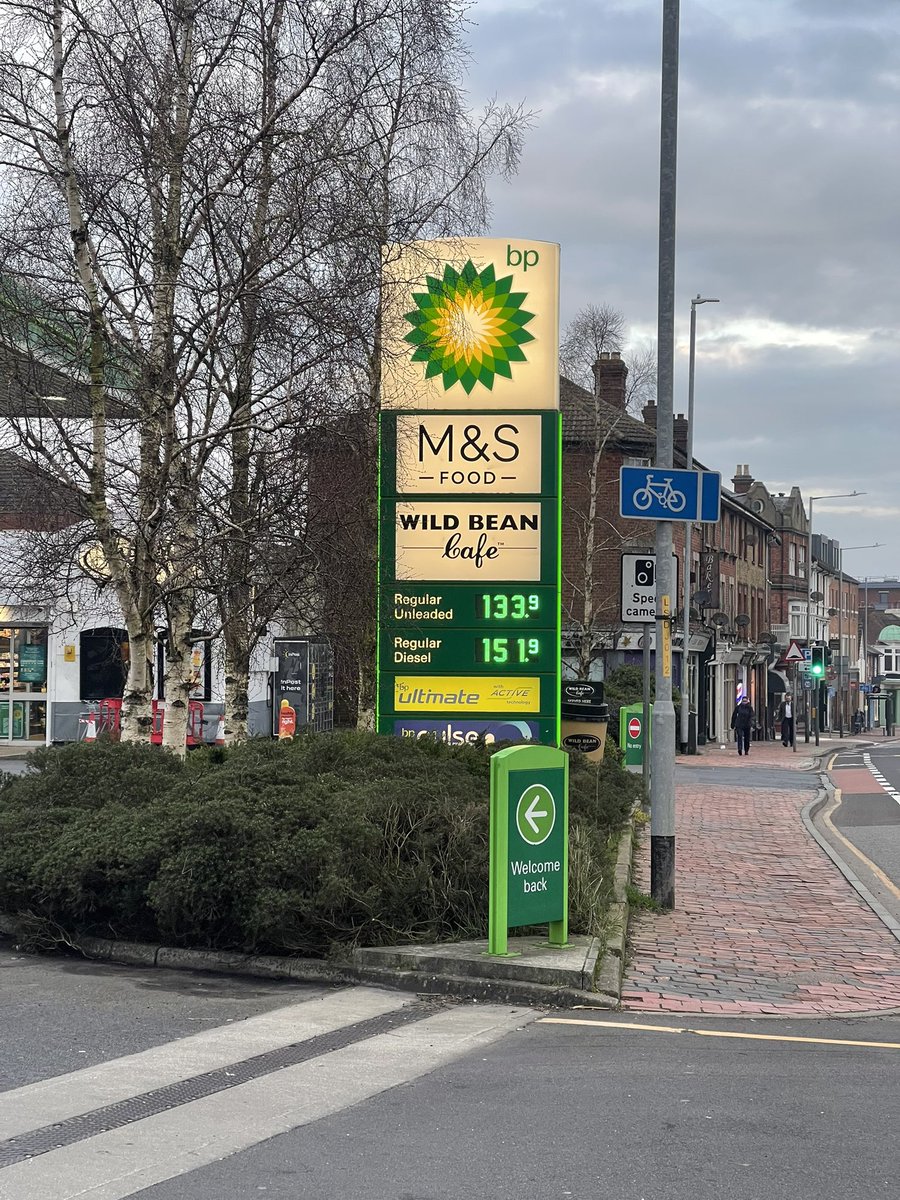 Howard Cox tweet media