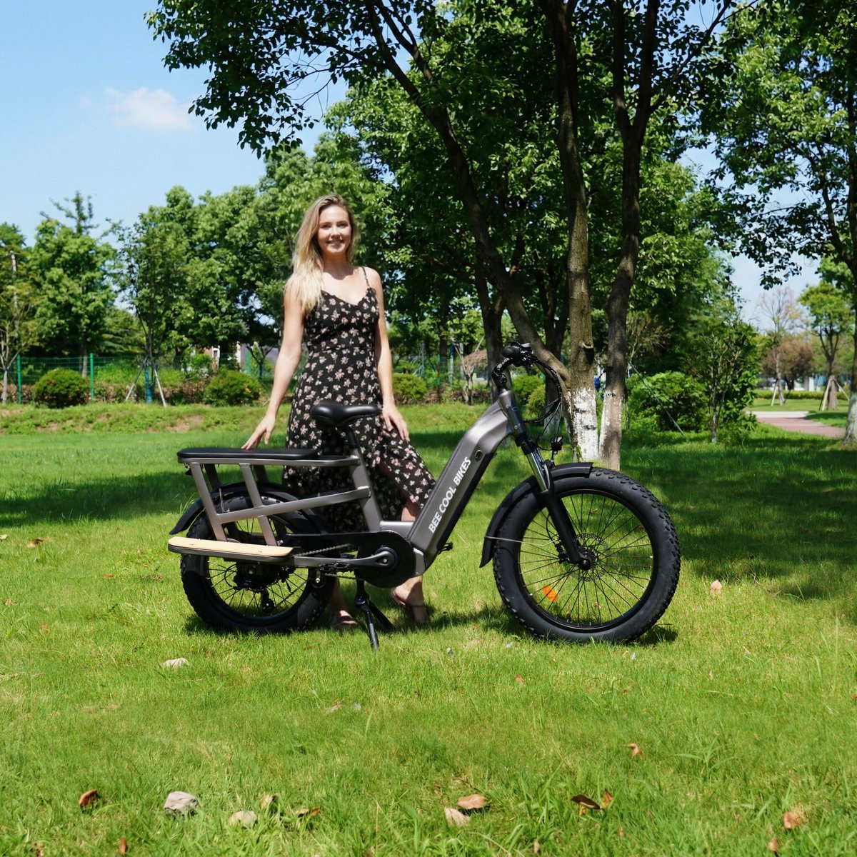 BeecoolBikes's tweet photo. πPower Your Life with BeeCool eBikes
πA 1000W rated high-power motor, 48V 20Ah battery, aluminum frame, and 26"x4" fat tires.
https://t.co/Z2aP0RKSe5
#BeeCoolBikes #ElectricBikeLife #FatTireEBike #RideBeeCool #CargoEBike #AdventureReady #EBikePower #RideMoreDriveLess https://t.co/fLJaXpXkd9
