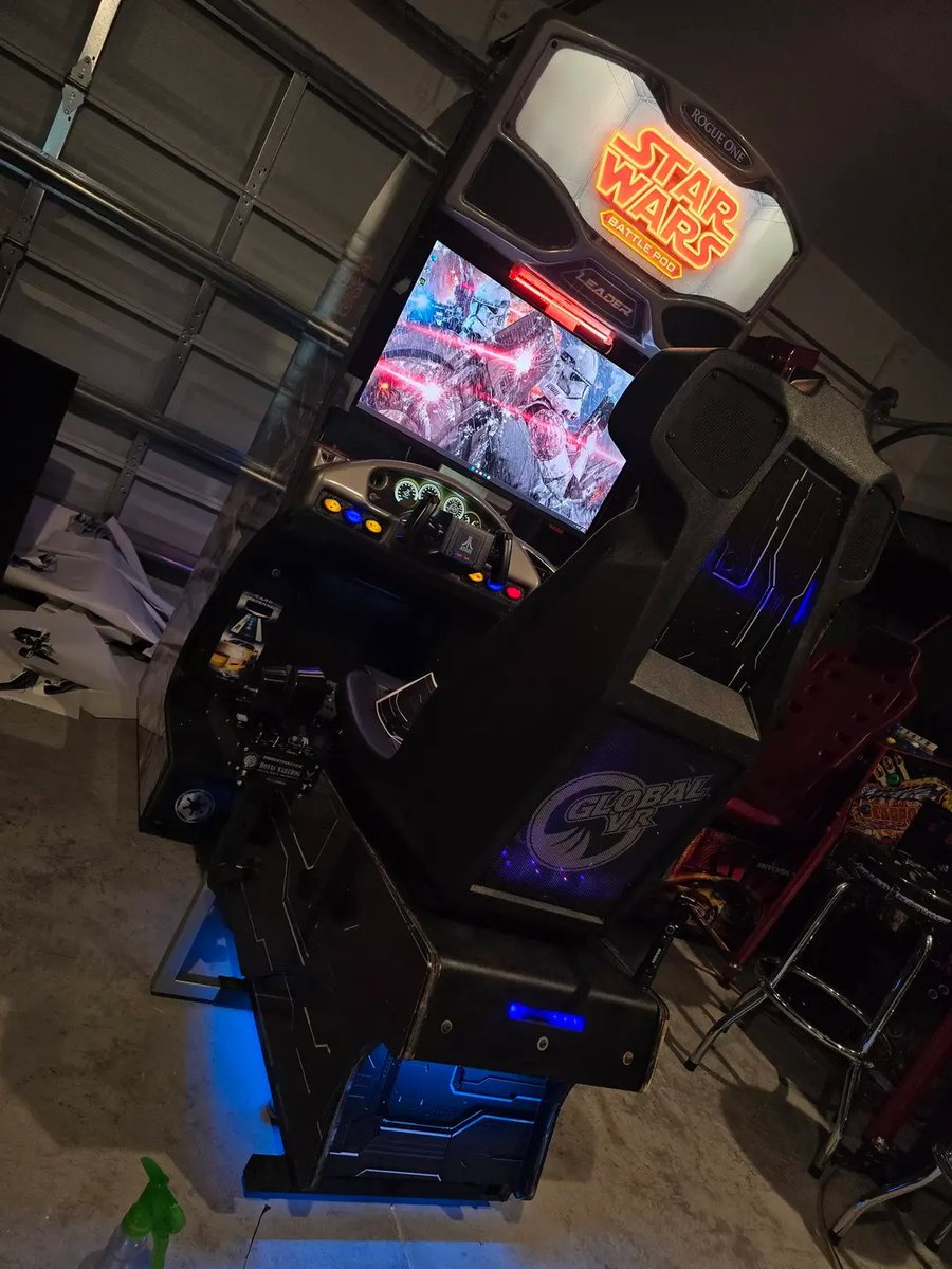 Arcade Random Posting tweet media