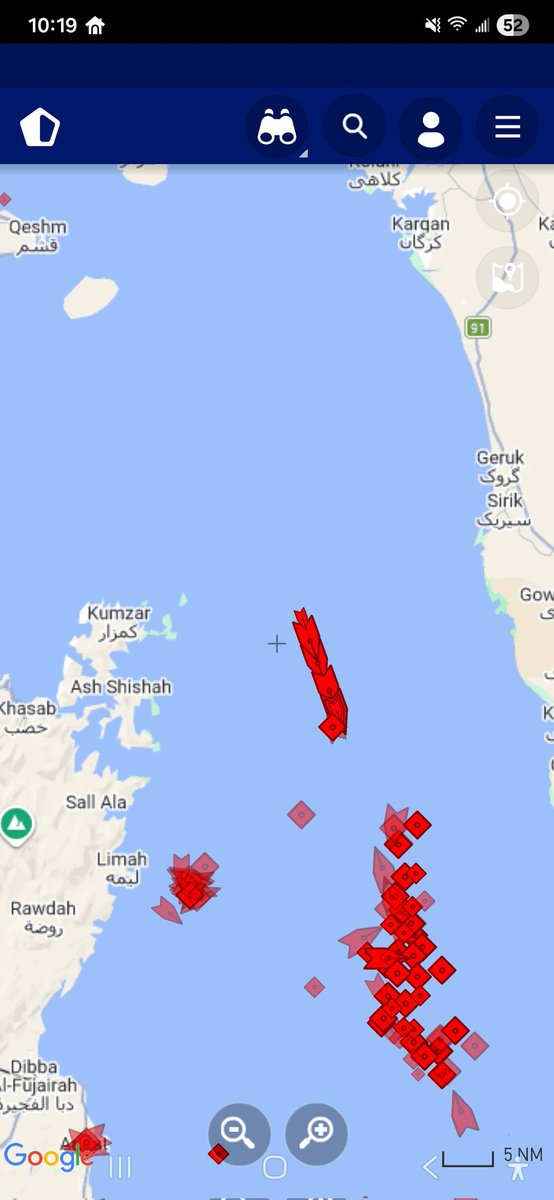 Nice little convoy just transited the Strait of Hormuz...transponders on.