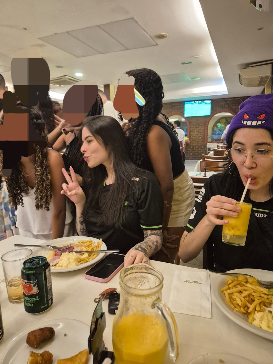 LOUD bibïs #T1WIN tweet media