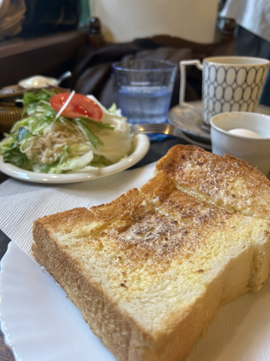 chk_0y_'s tweet photo. 雪降って花粉飛んで無かったの嬉しすぎて朝活☕️ https://t.co/emsLLgl48Y