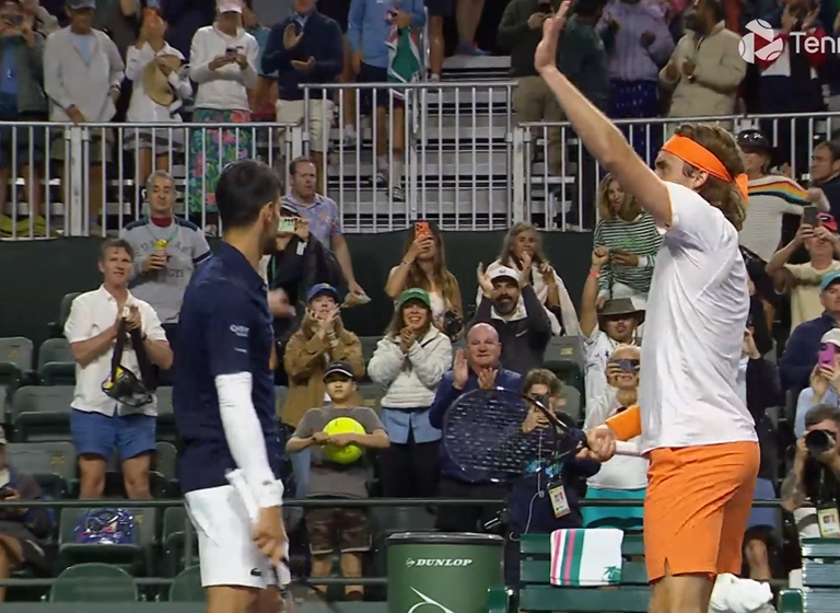 CristinaNcl's tweet image. #Djokovic-Tsitsipas R1 Indian Wells
Good chemistry
Quality match 
👏💙
Next up: the cousins Rinderknech/Vacherot