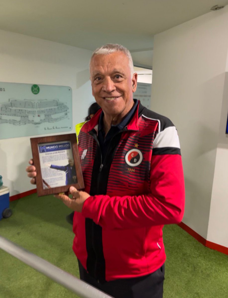 Mundo MILLOS tweet media