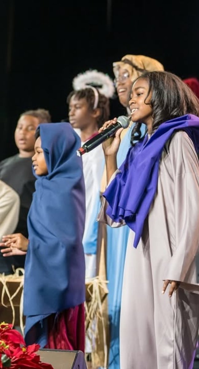 Rhossi_Carron's tweet image. Nothing makes me more proud than to know that my daughters love God and are unashamed to be witnesses for HIM…☺️🙏🏾#GirlDad #Fatherhood #TFCC #GodsPlan