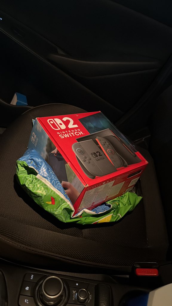 Lizandro tweet media