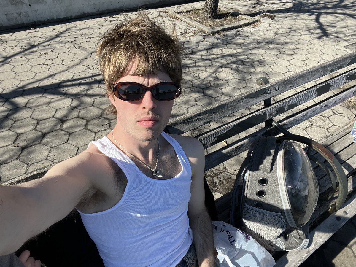 Lee Foxcliff tweet media