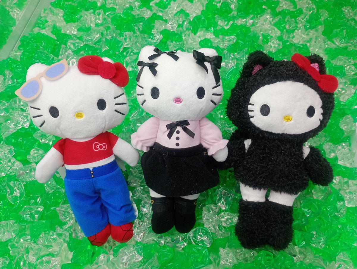 新景品情報】 #ハローキティ 🎀ぬいぐるみ（3種）あしながVer