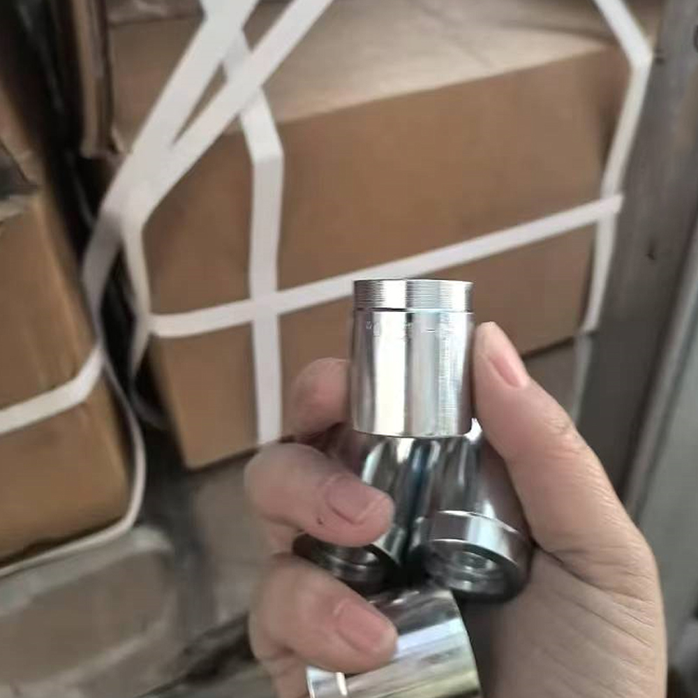 AliceZhao136584's tweet image. Hydraulic ferrule with best price.
Most popular hydraulic ferrules/sleeves/sockets are 00110 for hydraulic hose SAE100 R1, 03310 for R1/R2, 00400 for EN956 4SP/4SH.
Message us for instant price list!
#hoseassembly #Ferrules #hydraulicfittings #assembly #fittingssupplier #fittings