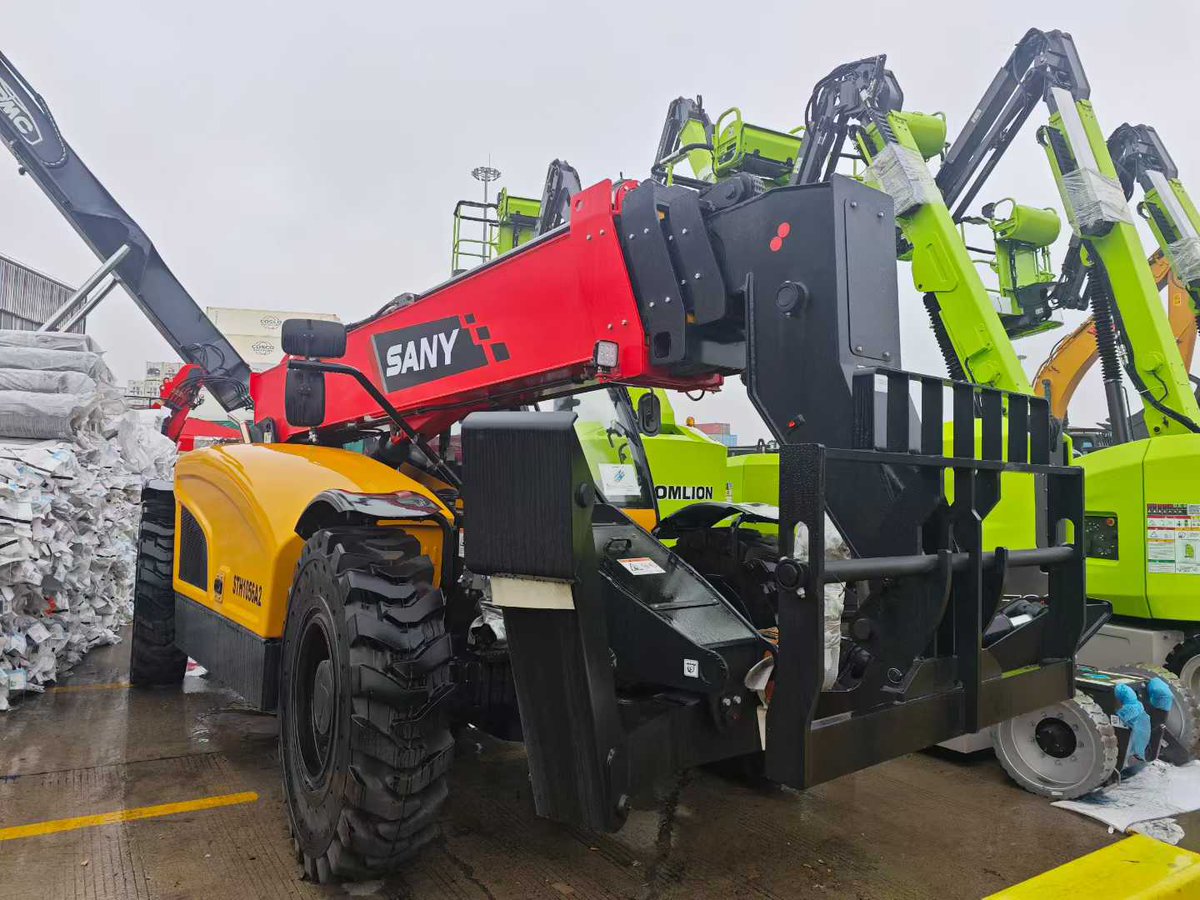 ChenEllie_1106's tweet photo. All kinds of machines and vehicles are on sale📷📷
#XCMG #ZOOMLION #XCMGLoader #Aerialworkequipment https://t.co/NJJD23ebPl