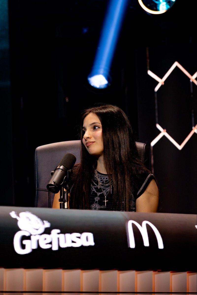Angie Velasco tweet media