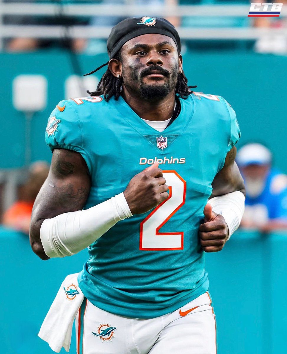 AdamFerrellNFL's tweet image. Report : #Dolphins new QB Malik Willis was offered over $30M a season by the #Jets but thought it was “career suicide”, per @RichJohnsonNFL 

Will be interesting to see how he fairs in Miami.