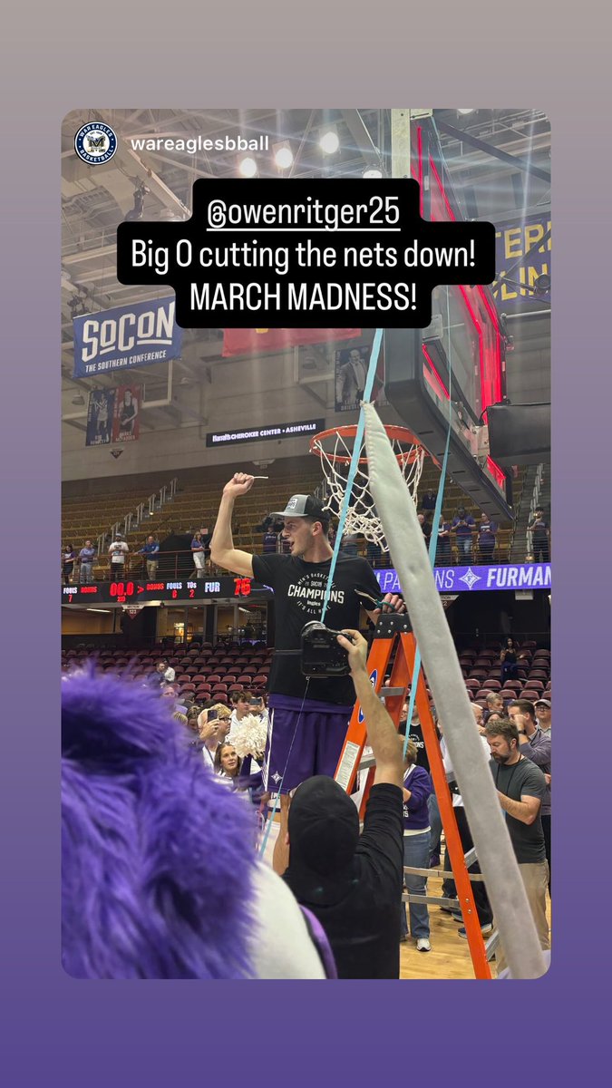 Marist Boys Basketball tweet media