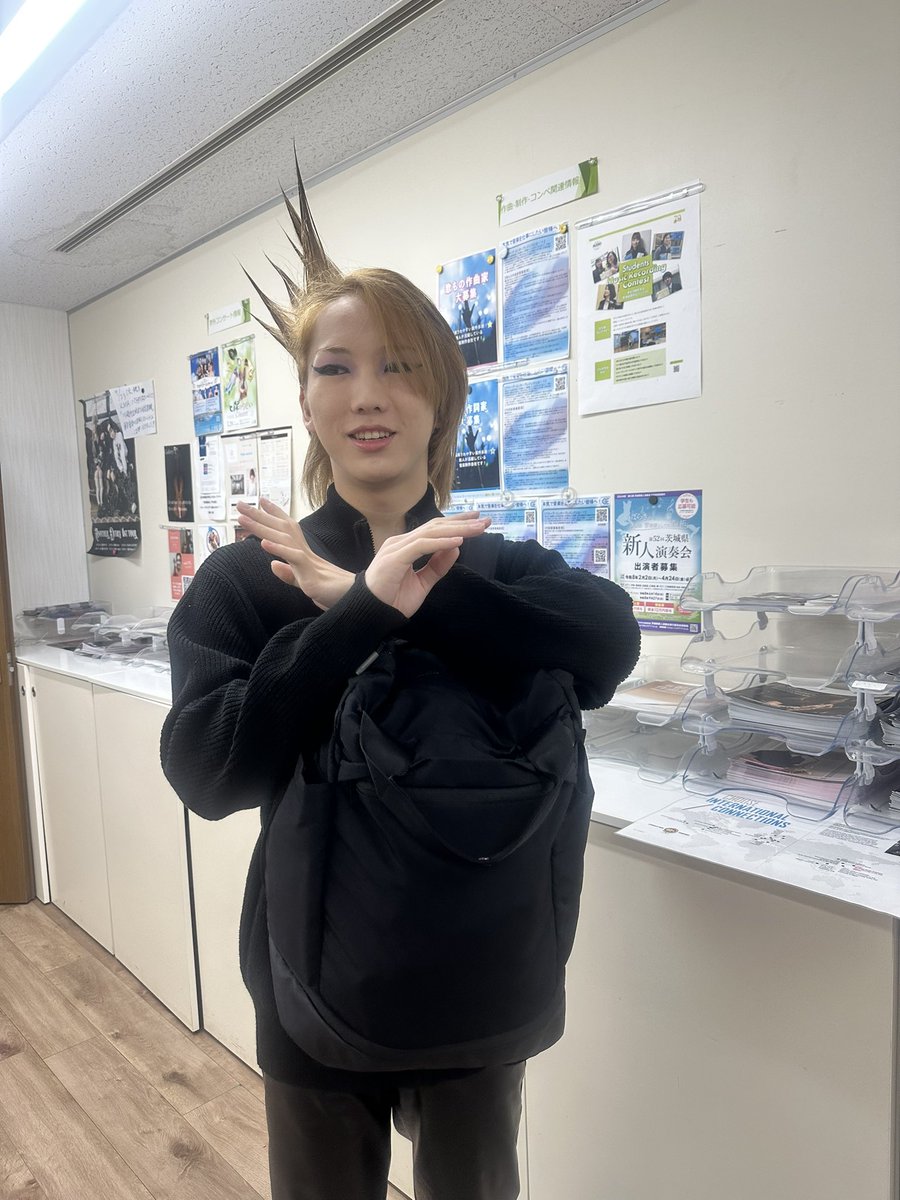 KMAofficial's tweet photo. 先日行われた『追いコン2025』✨

学ぶ音楽のジャンルも楽器も年齢も様々だからこそできる、特別なパフォーマンス。

一つ一つのイベントを通じて学生全員がレベルアップしていると感じた追いコンでした✨

▼他の写真はInstagramへ📸
https://t.co/R2oSkSxEJN

#国立音楽院 https://t.co/LetfyMvJtF