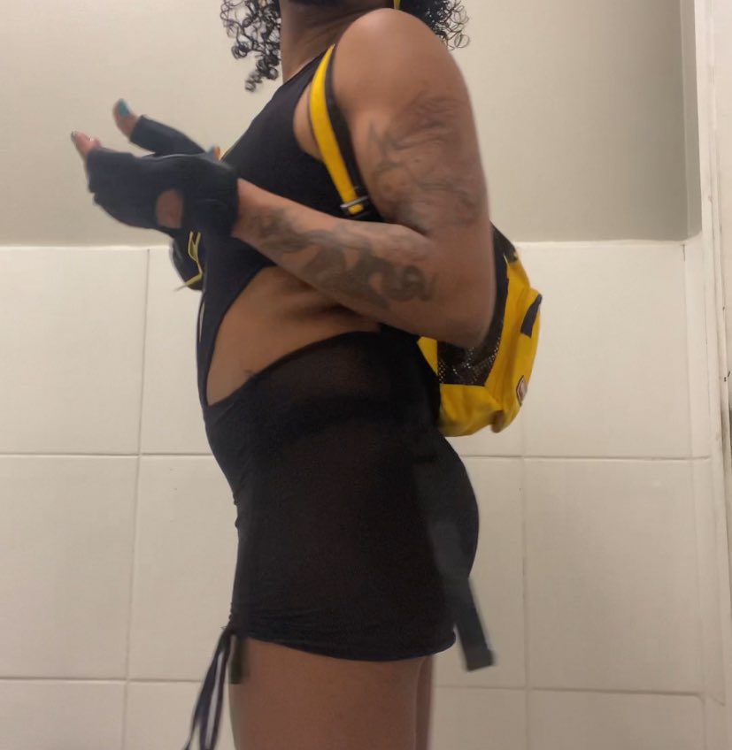 Sunn_boy's tweet photo. Fev 2025 / Fev 2026 

(Nic do passado está orgulhoso do presente e do foco no projeto boneca gostosa) https://t.co/j5TpbAOyiF